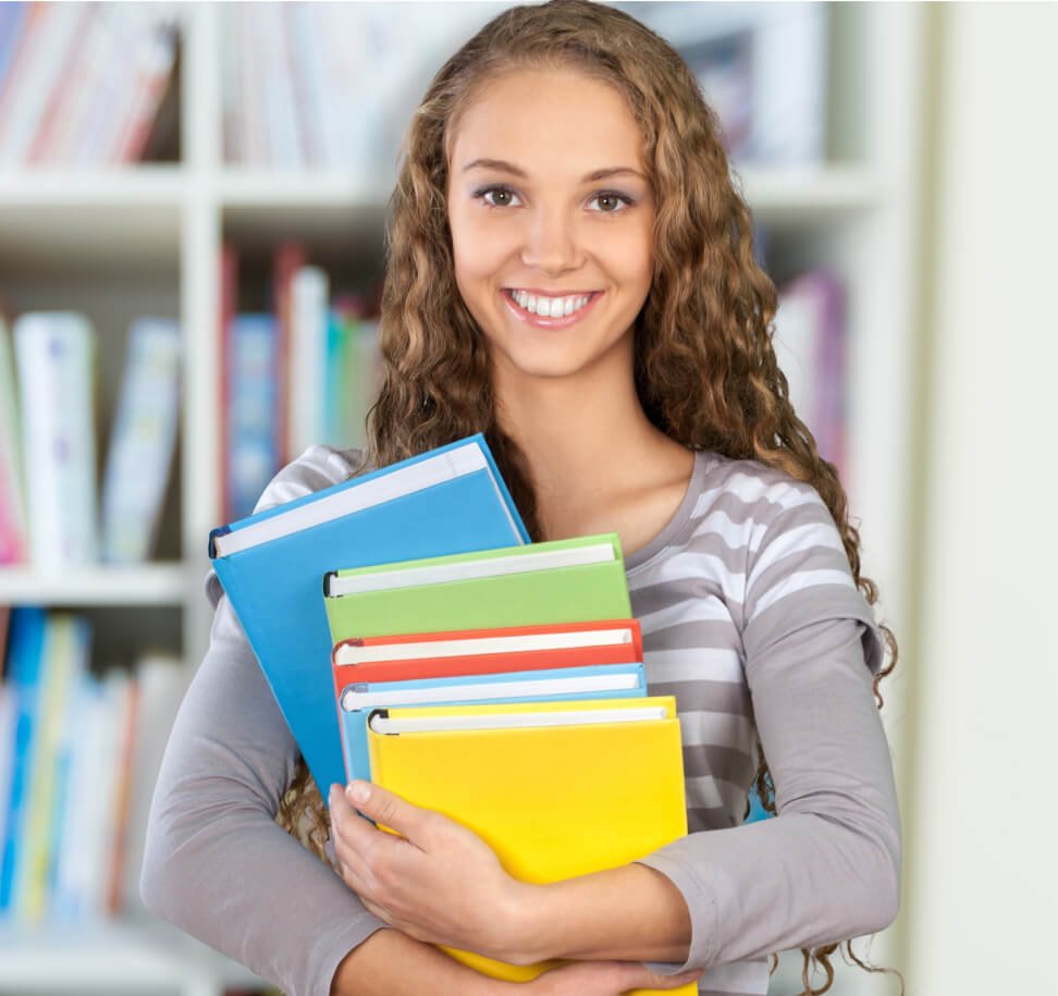 https://gabrielamistral.estudiopixelweb.com/wp-content/uploads/2025/01/admission-img1.jpg